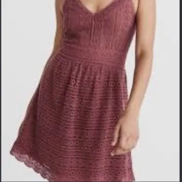 Abercrombie & Fitch Lace Mini Dress
Size L Cotton Eyelet Summer boho - Picture 2 of 8